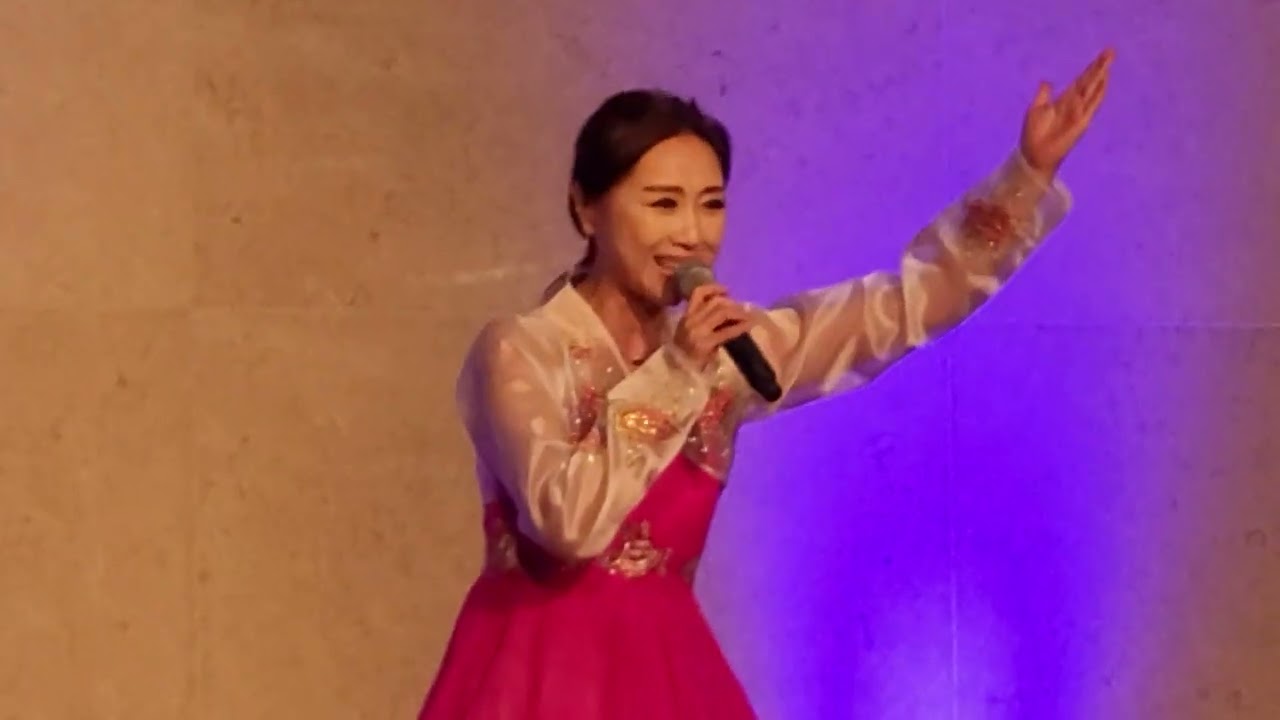 평양예술단 - 농협 효잔치1