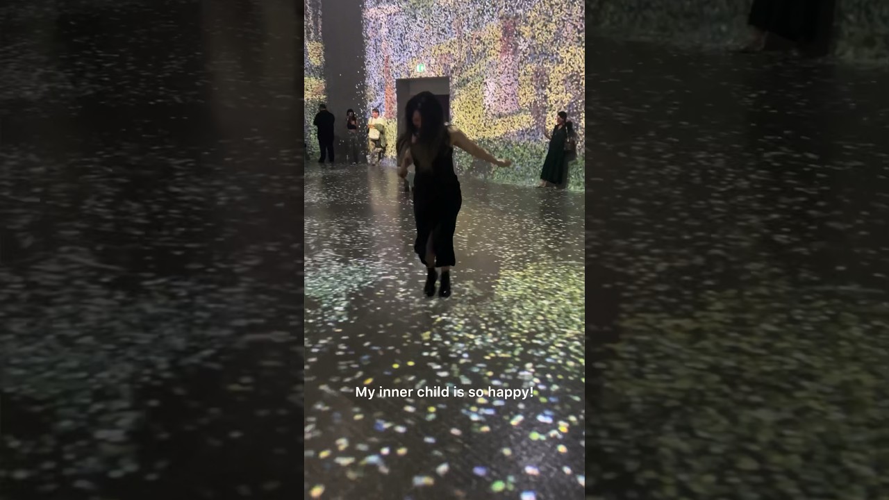 What is a Digital Art Gallery?