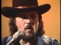 Waylon jennings lonesome onry and meanramblin man