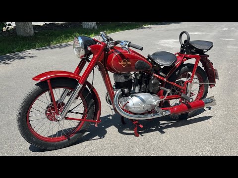 Review of a Perfectly Restored 1955 IZh-49 Motorcycle. A Ride Through the City