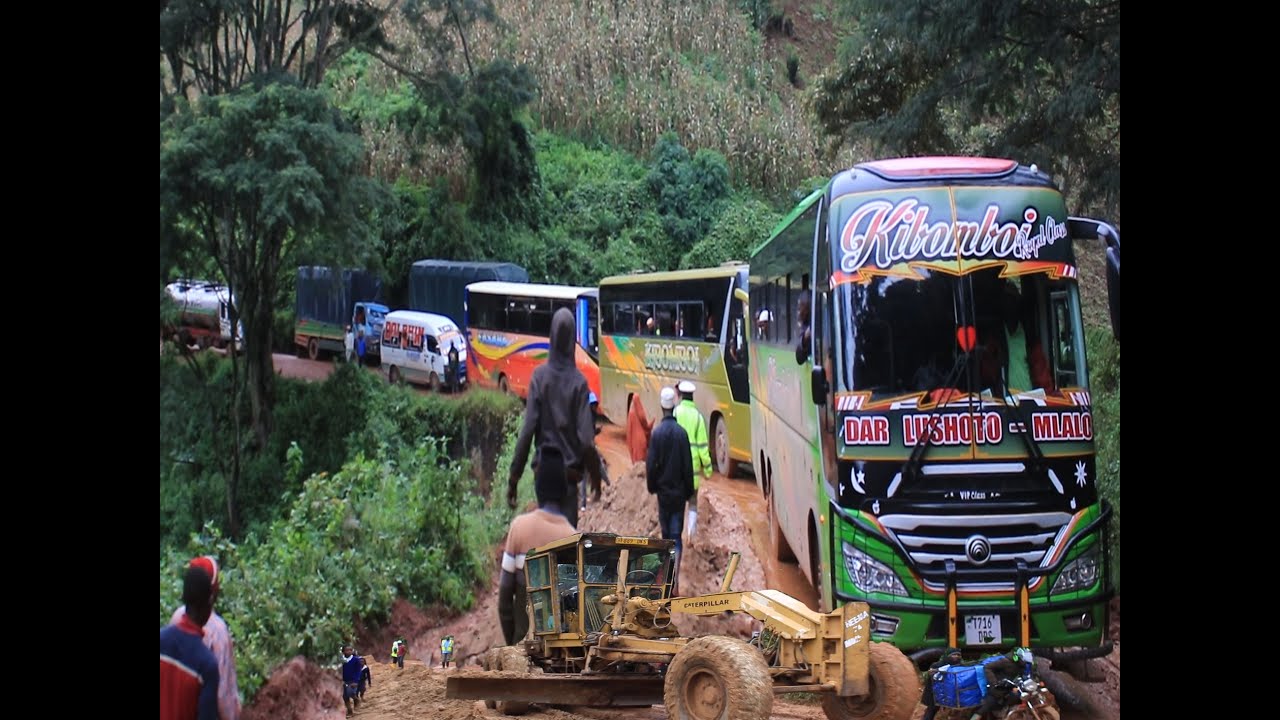 MAGARI YALALA NJIANI KISA BARABARA- MAGAMBA -LUKOZI -WILAYANI LUSHOTO