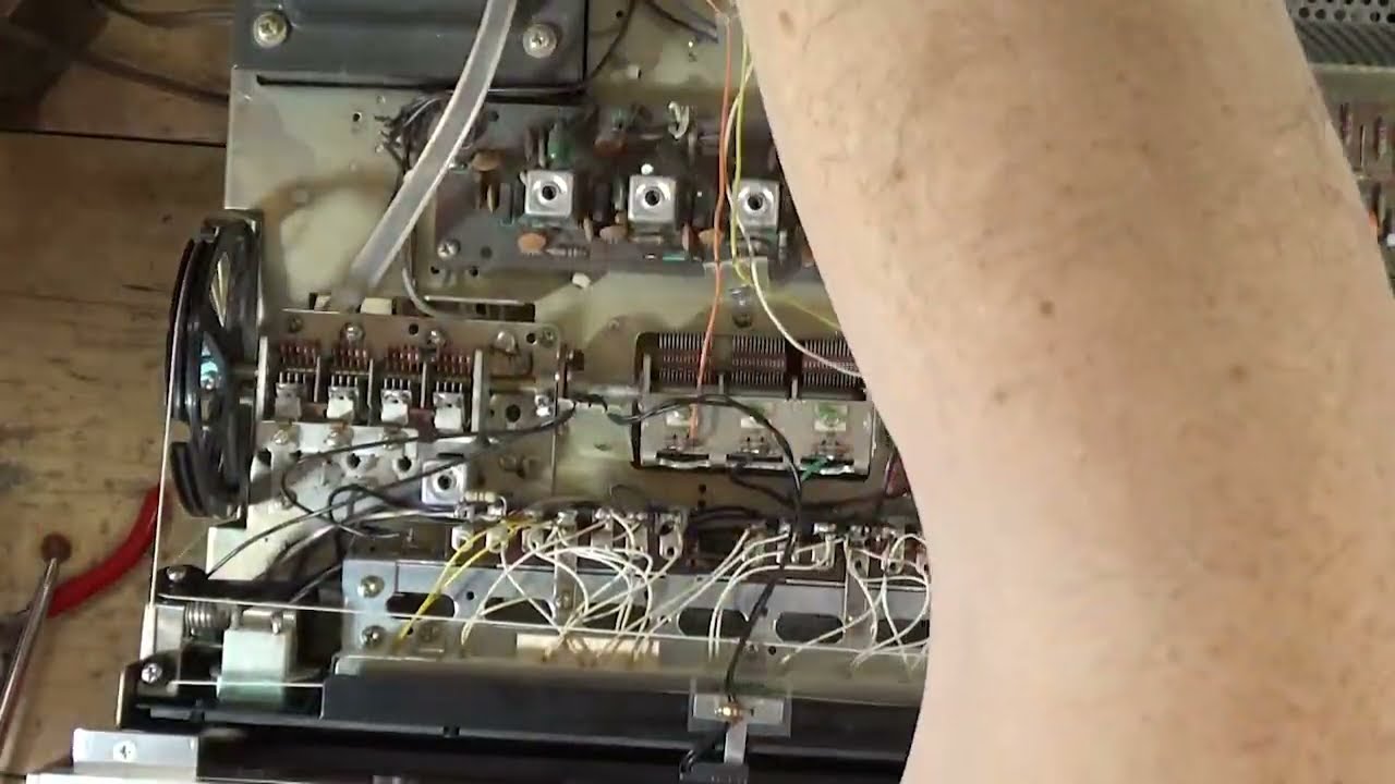 Pioneer SX 6000 Stereo Reciever Repair Part 2 - Repairing Dim Lamps and Wrapping Things Up