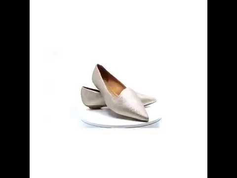 sapatilha vizzano dourada