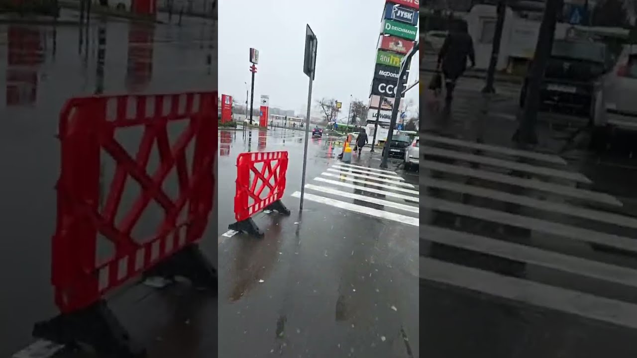 Live snowing in Bucharest