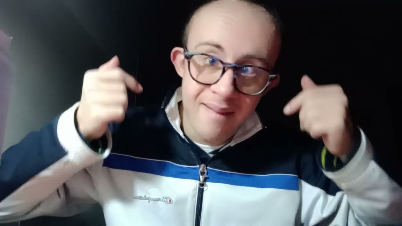 GRAZIE RAGAZZI 🙏 SIETE CONTENTI BRAVI JUVENTUS GALATASARAY 3-2 VA BENE COSÌ TOGLIAMO IL DISTURBO... 