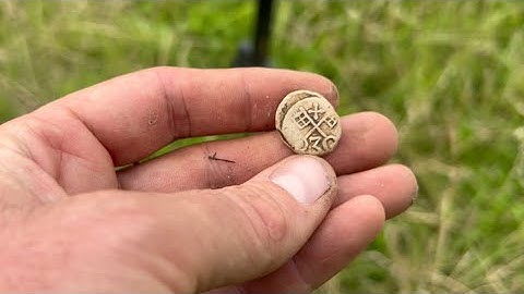 XP DEUS 2 versus Garrett AT Pro International on the fields of Perthshire, Scotland 🏴󠁧󠁢󠁳󠁣󠁴󠁿