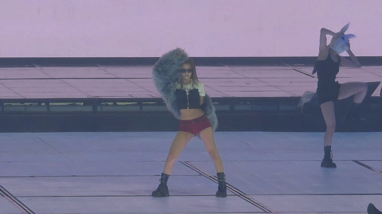 {아이들 소연 솔로 - Ice Blue Rabbit} 아이들 월드투어 [Syncopation] in seoul