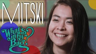 Vignette de la vidéo "Mitski - What's In My Bag?"