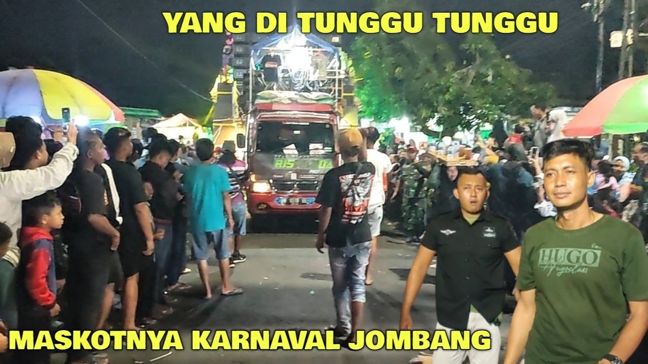 Yang di tunggu tunggu maskotnya karnaval Jombang riswanda Mahardika