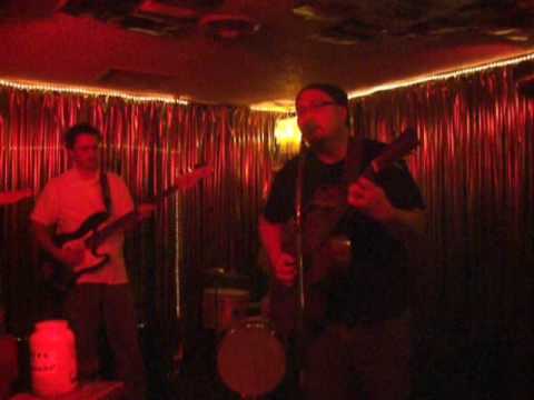 Fat City Wildcats, "Forever Night Shade Mary" (05-25-2007 (18) w/ Stevie B @ Darwin's)