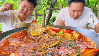 This season in Hubei to eat wood ginger stewed fish has become a mainstream!