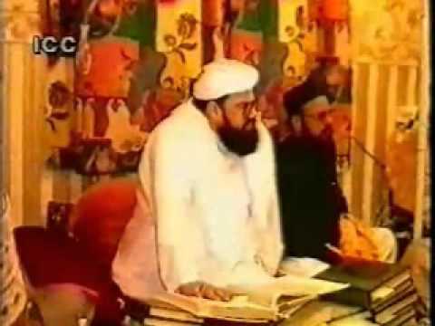 shiite versus sunni essay Sunni and shia the sunni and shia are two sects that are derived from the islam religion the major difference between the two and the reason that both do not necessarily get along is the true successor of the prophet muhammad as stated in the textbook, the shia sect originated as a party supporting the appointment of ali-a cousin and son. shiite versus sunni essay Sunni and shia the sunni and shia are two sects that are derived from the islam religion the major difference between the two and the reason that both do not necessarily get along is the true successor of the prophet muhammad as stated in the textbook, the shia sect originated as a party supporting the appointment of ali-a cousin and son.