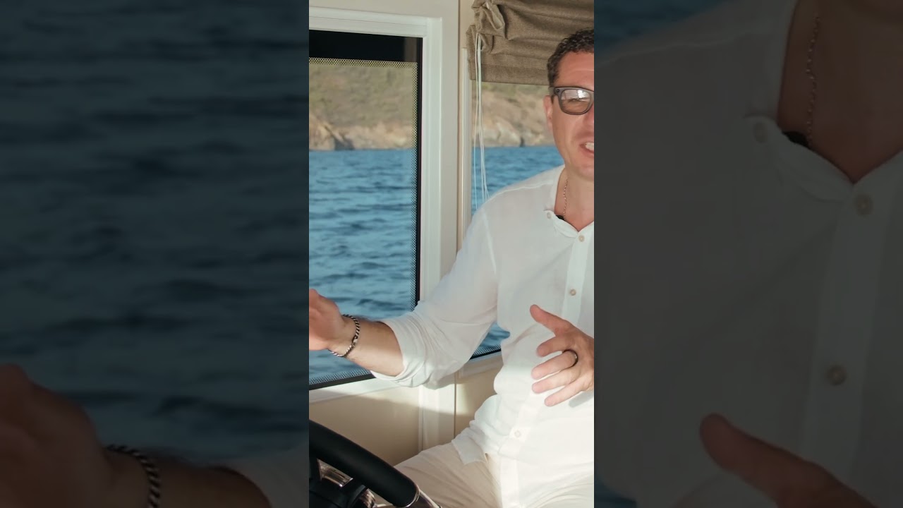 Он реально морской внедорожник ?!