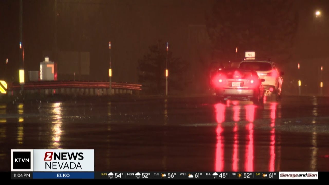 Conditions on Interstate 80 closed the roadway Saturday night - YouTube