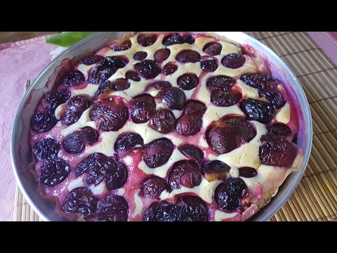 فيديو: كيفية صنع كعكة البرقوق