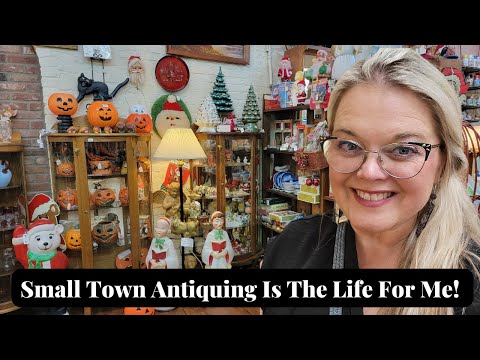 KEWPIE JACKPOT! | Small Town Antiquing Shop With Me!