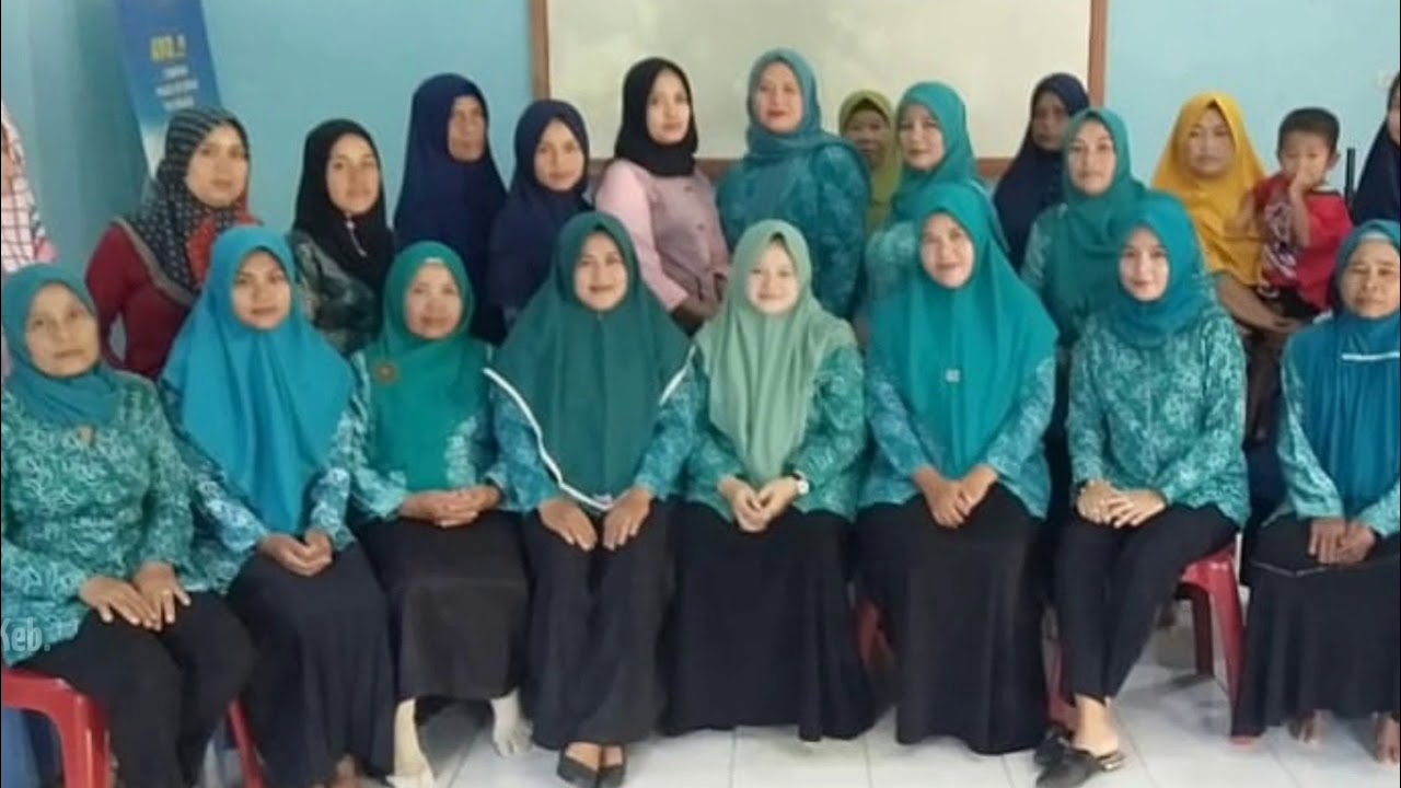 Kegiatan Ibu - Ibu PKK Desa Parumasan Sodonghilir - YouTube