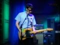 Blur  song 2  live on conan o brian 2000