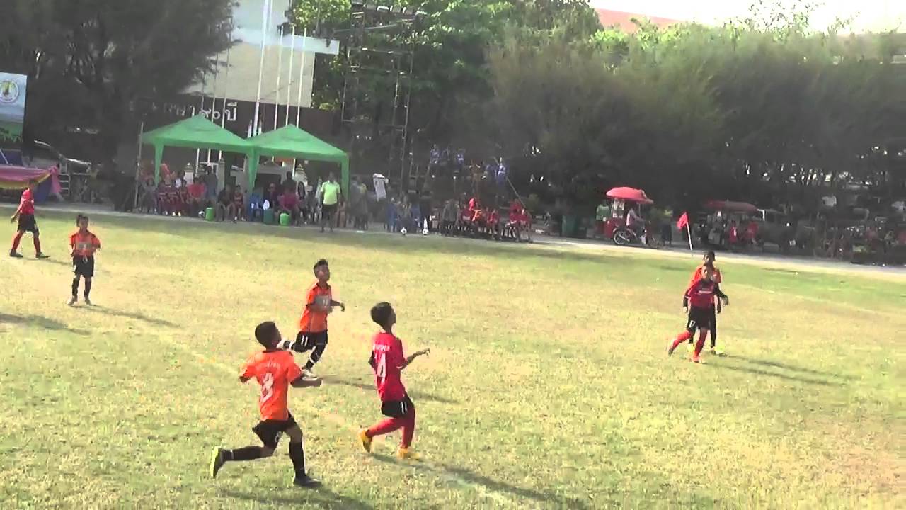 ทีมแอนฟิลด์สปอร์ตแข่งฟุตบอลเทศบาลสุโขทัยรอบชิงชนะเลิศ ครึ่งแรกปี2559 รุ่น อายุ 12 ปี