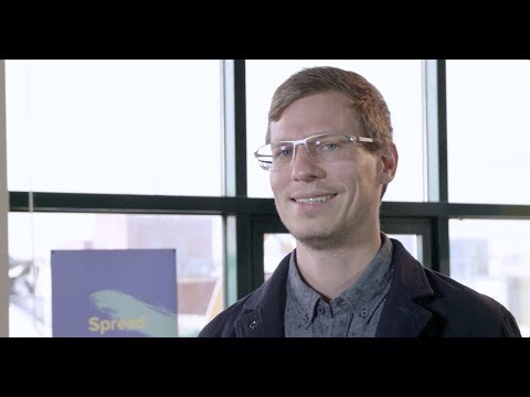 DM 17 • Interview • Information Designer • Nicholas Felton