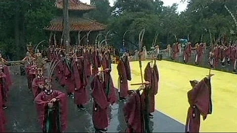 China honours Confucius on philosopher's 2,565th birthday - DayDayNews