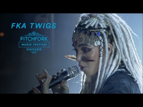 FKA twigs Performs at Pitchfork Music Festival 2016 | Full Set - FKA twigs Performs at Pitchfork Music Festival 2016 | Full Set