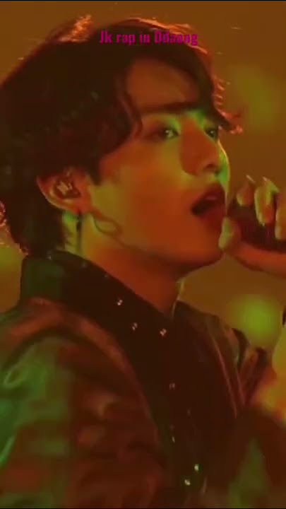 Jk killing it in Ddaeng Live performance