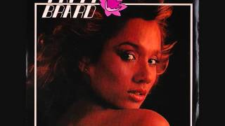 PATTY BRARD - WOMAN IN LOVE (Dance 1985)