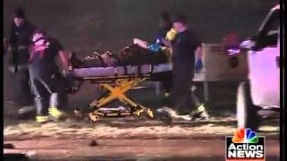 Stolen car crashes after chase, 1 dead Stolen car crashes after chase, 1 dead