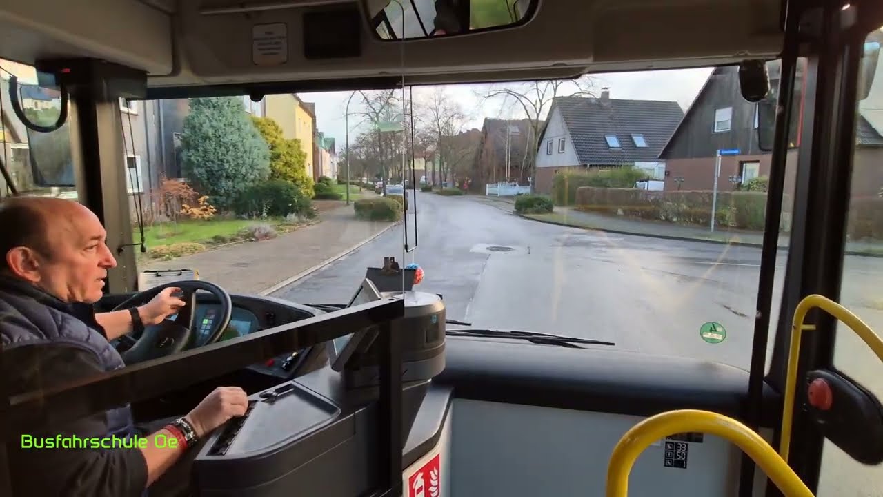 Linie 128 Königstr-Schulzentrum-Gymnasium Hinfahrt