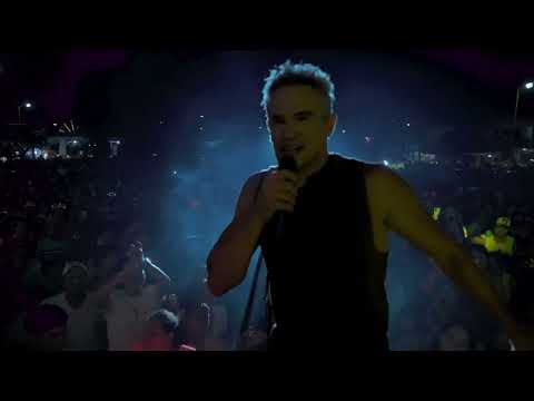 Sonora Dinamita de Lucho Argain y Julio Camejo - Mil Horas (en vivo)
