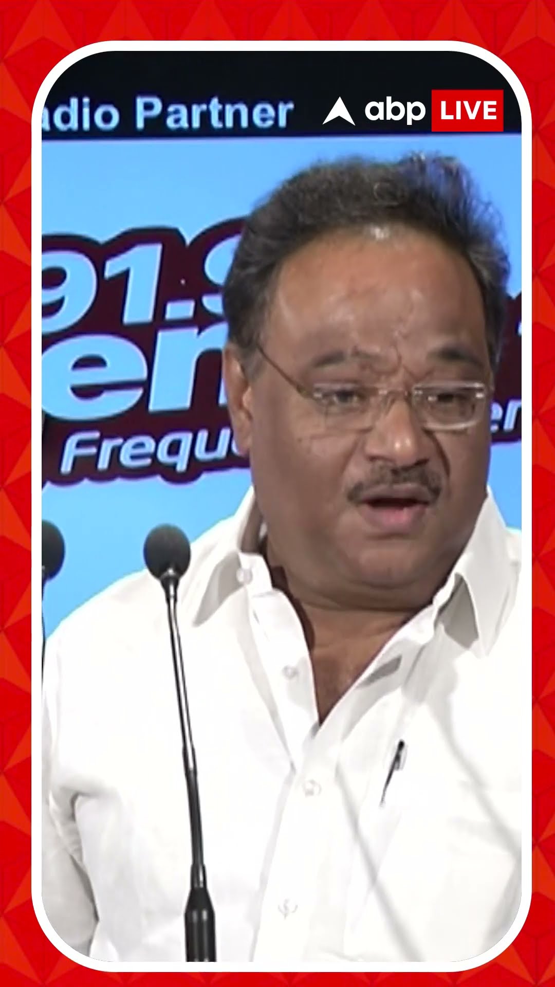 '৭১ এর মুক্তিসংগ্রামের সময়ে অটল বিহারি বাজপেয়ী ইন্দিরা গাঁধীর পাশে দাঁড়িয়েছিলেন : শমীক ভট্টাচার্য