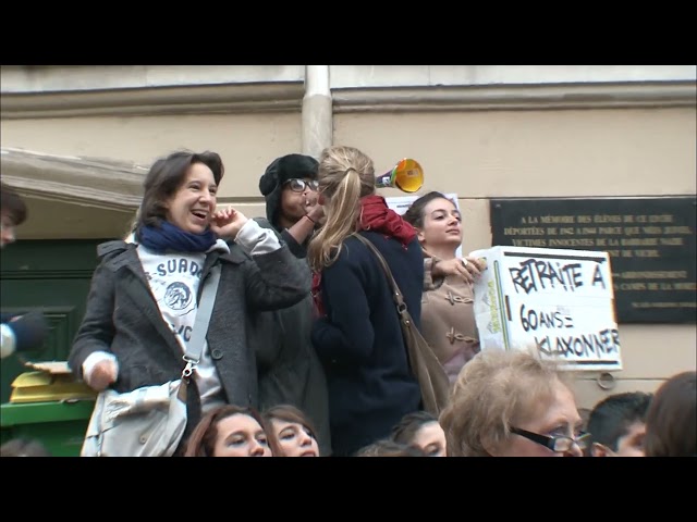 Blocus devant un lycée, la tension monte class=