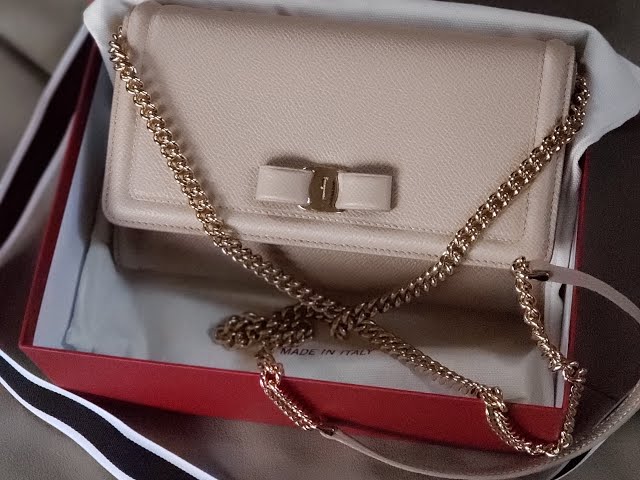 Salvatore Ferragamo Vara Bow Mini Bag (Wallet on Chain) 