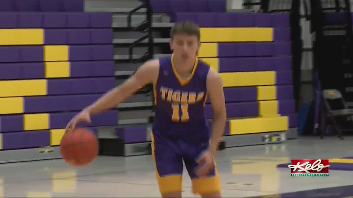 Joe Sayler's growth on the court earns Player of t...