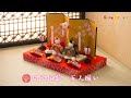 金の屏風に桜の模様がある開花猫ひな人形（1-796or）