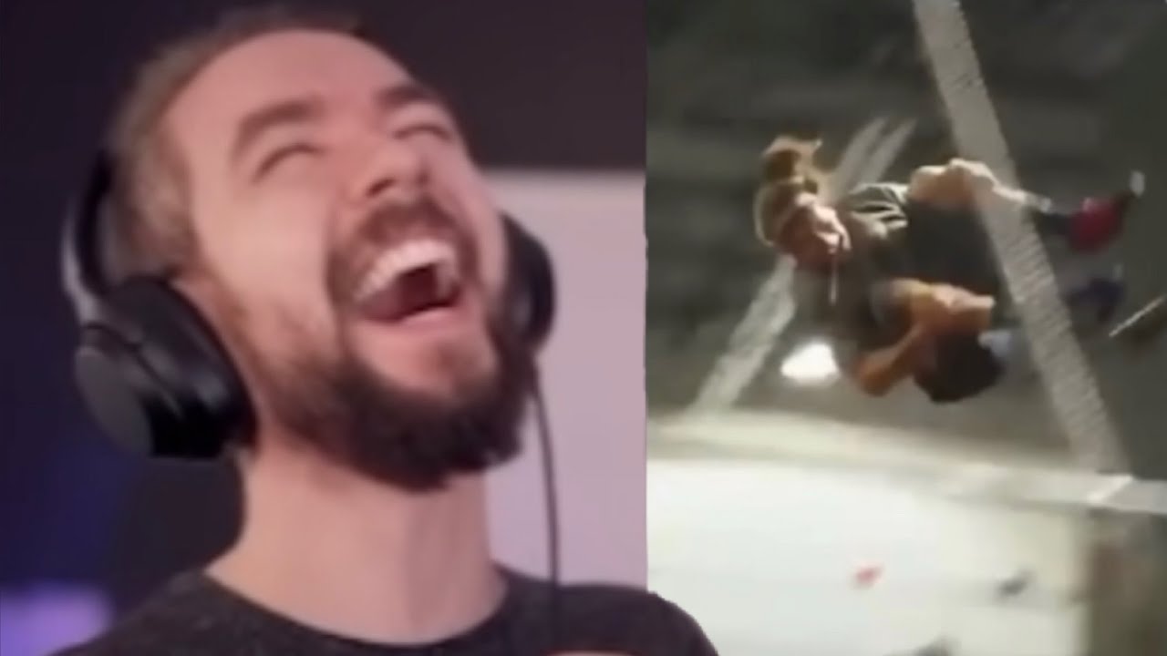 Jacksepticeye Reacts To The Funniest Cut Scream - YouTube