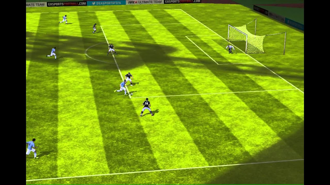 FIFA 14 iPhone/iPad - Manchester City vs. Liverpool camera iphone 8 plus apk