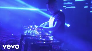 Craig Connelly, Tara Louise - Time Machine