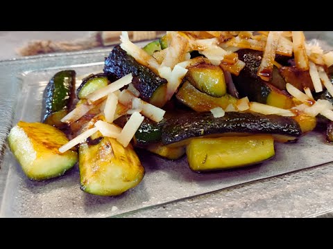 Zucchine Saltate in Padella. Croccanti e Dorate, ricetta facile e veloce.