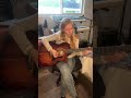 Alternate-picking on acoustic guitar!