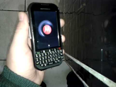  - Motorola Titanium - Hard Reset - Desbloquear - Resetar -  Formatar - YouTube