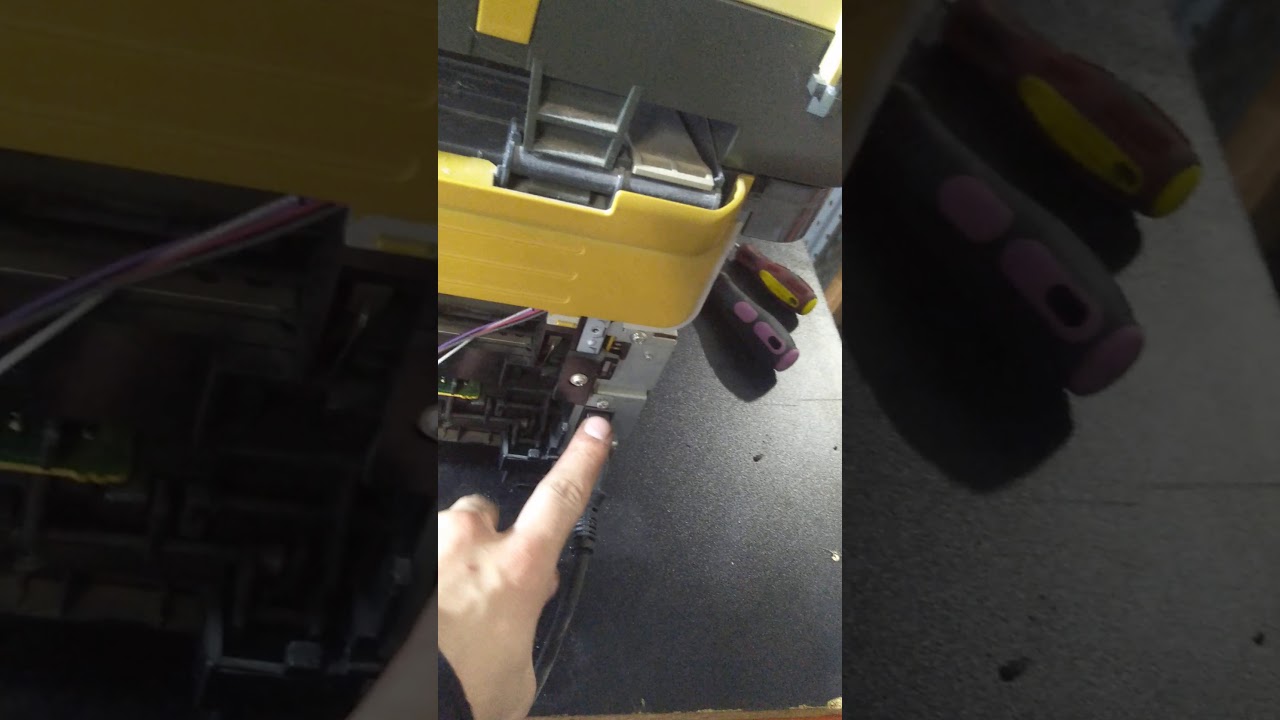 HP треск при включении - YouTube