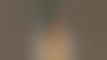 اويلي بنت سعوديه تهز خلفيه تموت 