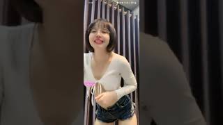 Lily2K Live 612023 2