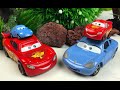 RAYO MCQUEEN Y SALLY VAN DE VIAJE CON RAYTO Y SALLITA - DISNEY PIXAR CARS MATTE LIGHTNING MCQUEEN