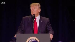 President Trump gives the Glory to God at 2017 Prayer Breakfast