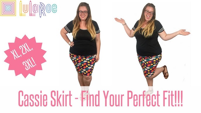 LuLaRoe Julia sizing comparison (I'm typically a size 2/4). When sizing up  into larger sizes, you can style it by belti…
