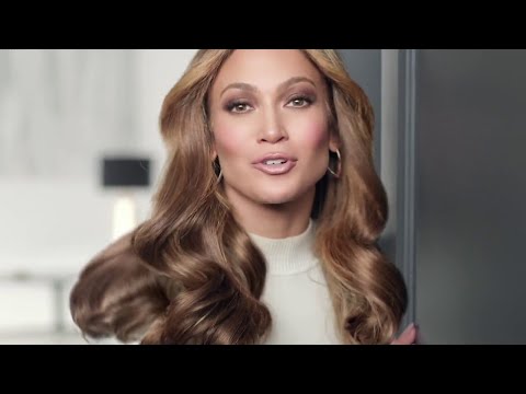 Video: Tabellone Per Le Affissioni Latino Di Trucco E Dei Capelli Di Jennifer Lopez