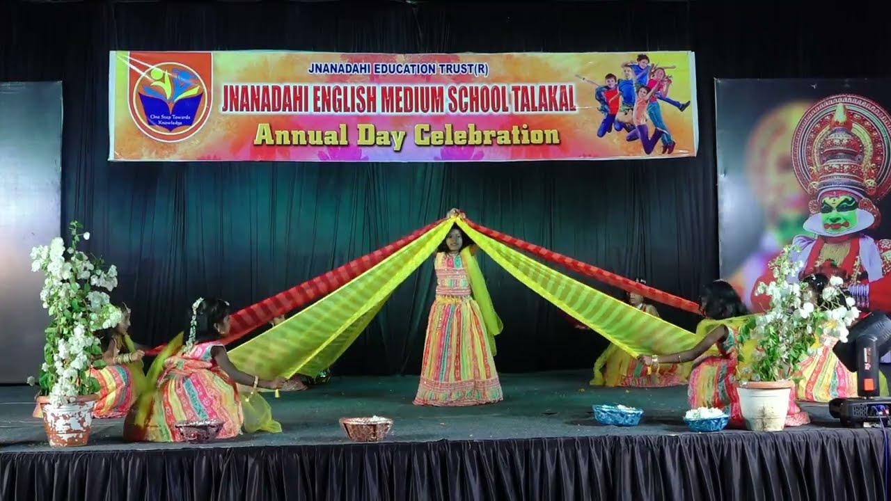 Ghamma ghamma mallige | 2nd std | #2ndgrade #childrensongs #kannada #talakal #koppal #trending